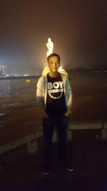 清风徐来。的第一张照片--巴中父母相亲团