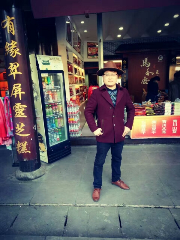 手心里的温柔的第一张照片--巴中父母相亲团